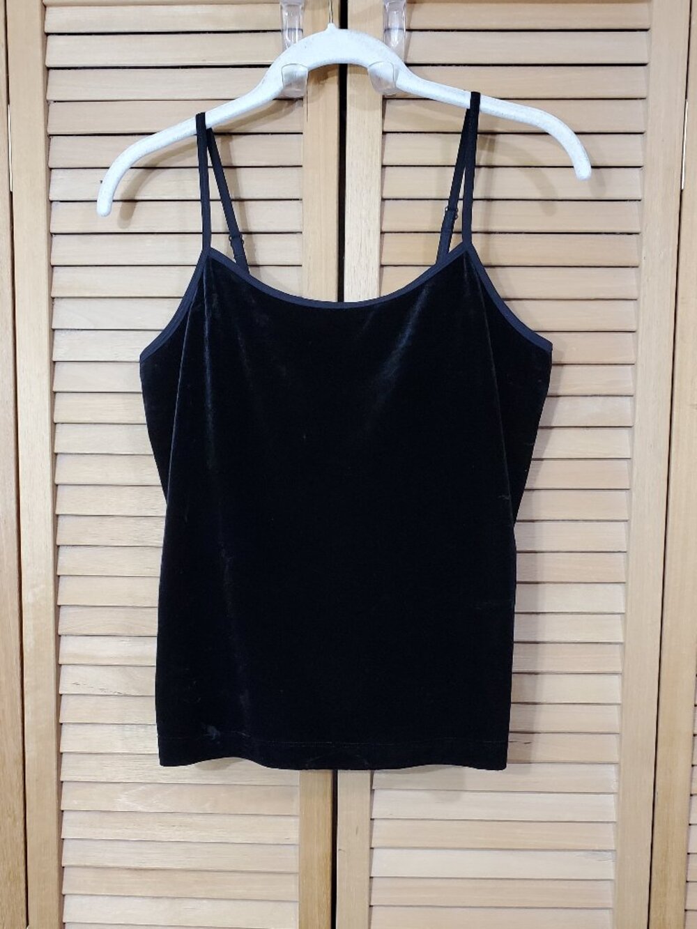 Chico's Black Velvet Cami Size 1 (8)